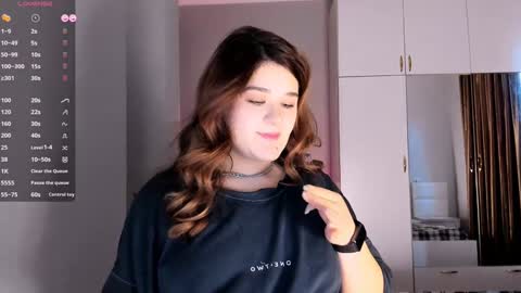 Julie online show from 01-27-25, 12:48