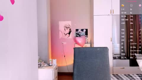 Julie online show from 02-11-25, 12:48