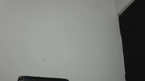 Snapshot of july_smith_ chatting on 02-12-25, 06:40 online show from 02-12-25, 06:40