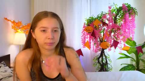 Kate online show from 10-17-25, 07:00