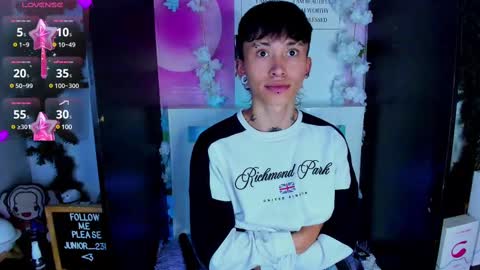 Junior online show from 02-18-25, 11:30