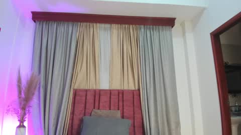 Jupiter Fox online show from 01-11-25, 11:56