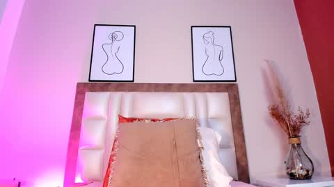 Jupiter Fox online show from 01-15-25, 05:47