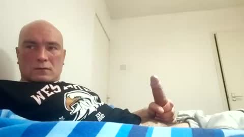 Yuri online show from 10-29-25, 10:00