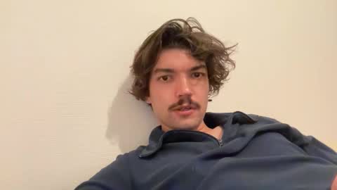 just_a_guy_with_a_big_cock online show from 11-02-25, 07:05