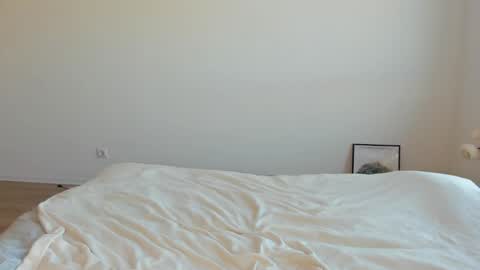 Jeni online show from 01-21-25, 12:18