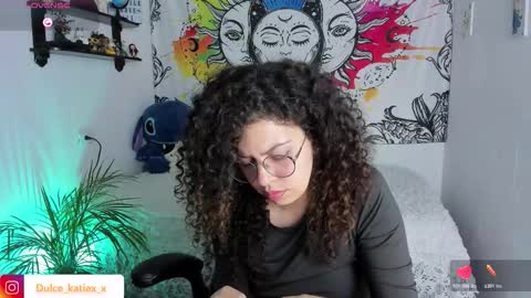 Sofia online show from 11-25-25, 12:43