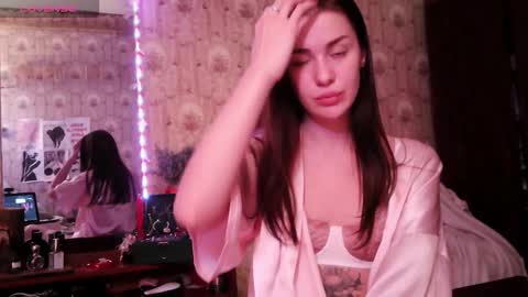 Melissa online show from 10-13-25, 06:08