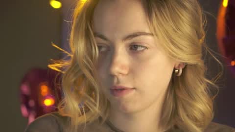 Snapshot of justbarbie chatting on 02-07-25, 08:20 Alexa online show from 02-07-25, 08:20