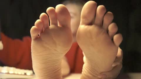 Snapshot of justbarbie chatting on 02-20-25, 06:35 Alexa online show from 02-20-25, 06:35