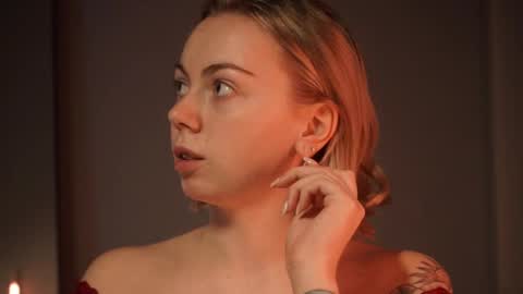 Snapshot of justbarbie chatting on 02-21-25, 10:04 Alexa online show from 02-21-25, 10:04