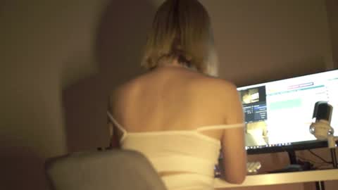 Snapshot of justbarbie chatting on 02-22-25, 06:30 Alexa online show from 02-22-25, 06:30