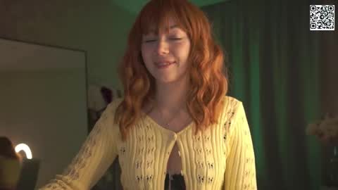 Snapshot of justbarbie chatting on 12-21-25, 12:45 Alexa online show from 12-21-25, 12:45