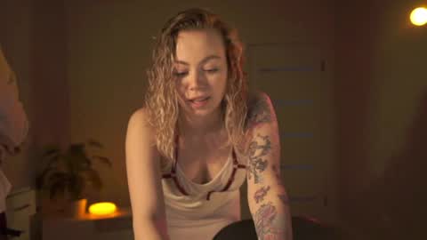 Snapshot of justbarbie chatting on 04-24-26, 11:34 Alexa online show from 04-24-26, 11:34