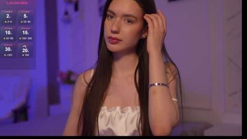 Snapshot of justbarbie_new_ chatting on 01-17-25, 04:15 Katarina online show from 01-17-25, 04:15