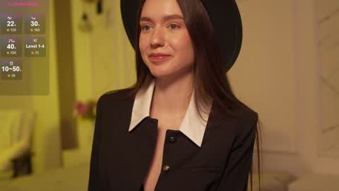 Snapshot of justbarbie_new_ chatting on 01-20-25, 09:43 Katarina online show from 01-20-25, 09:43