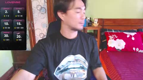 Snapshot of justcallmekarl chatting on 10-06-25, 05:05 Karl online show from 10-06-25, 05:05