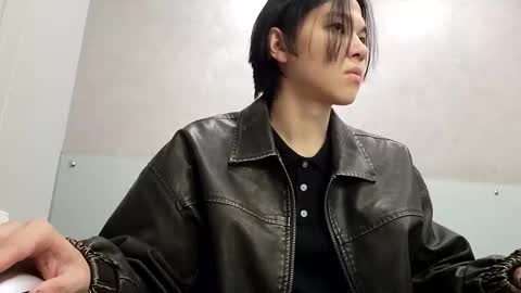 justgay_1 online show from 09-17-25, 10:00