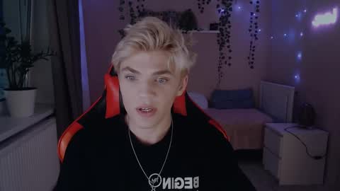 U bf Justin online show from 02-14-25, 03:36