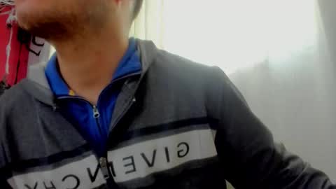 JUSTIN Y JAZMIN online show from 10-13-25, 01:55