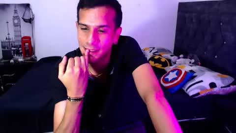 JUSTIN online show from 10-08-25, 03:15