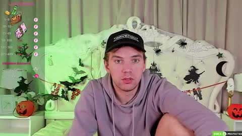 Arthur online show from 10-31-25, 05:36