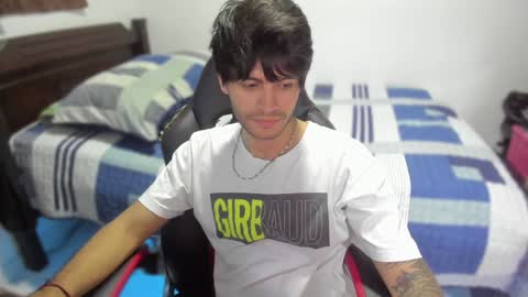 Snapshot of justin_stark1 chatting on 12-03-24, 11:35 Diego online show from 12-03-24, 11:35