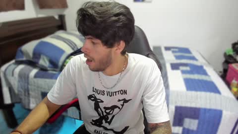Snapshot of justin_stark1 chatting on 01-06-25, 10:26 Diego online show from 01-06-25, 10:26