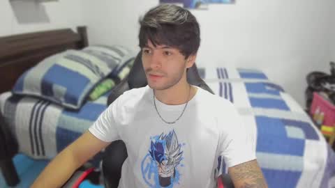 Snapshot of justin_stark1 chatting on 02-10-25, 11:45 Diego online show from 02-10-25, 11:45