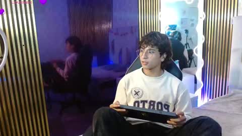  justin  online show from 03-05-26, 03:13