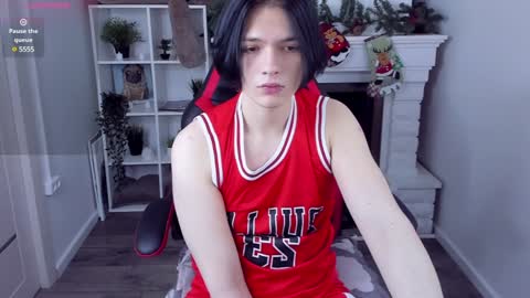 JUSTIN online show from 12-23-24, 11:39