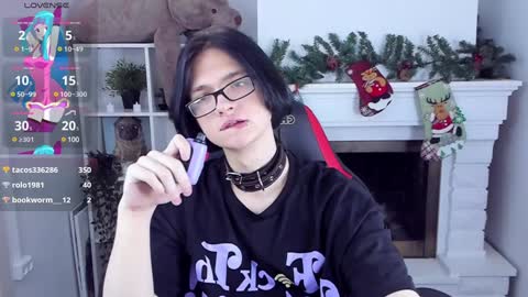 JUSTIN online show from 12-28-24, 11:05
