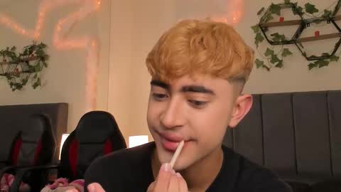 Justin online show from 09-23-25, 11:24