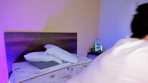 Justin online show from 01-25-25, 06:24