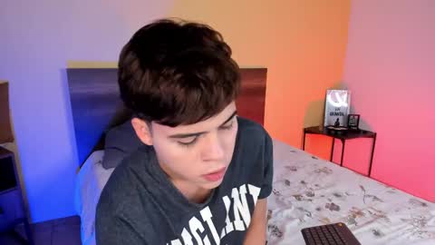 Justin online show from 02-10-25, 12:39