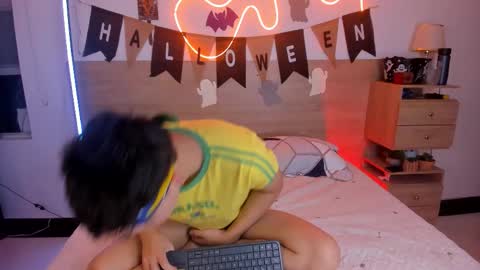 Justin online show from 10-30-25, 12:39