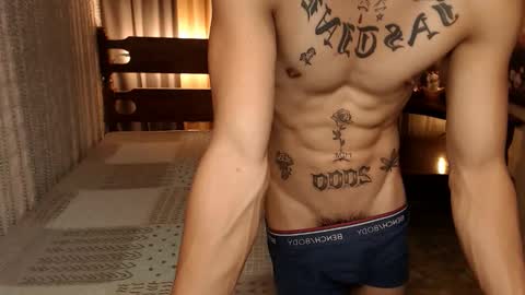 justine_hunk online show from 12-19-24, 02:23
