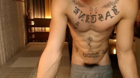 justine_hunk online show from 03-10-25, 04:07