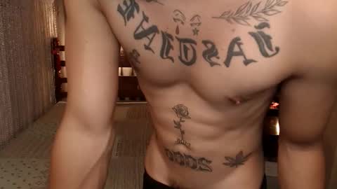 Snapshot of justine_hunk chatting on 06-07-26, 06:28 justine_hunk online show from 06-07-26, 06:28