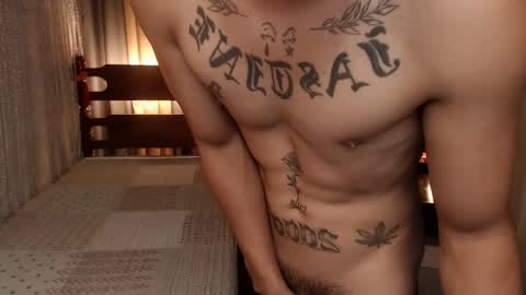 Snapshot of justine_hunk chatting on 06-11-26, 04:54 justine_hunk online show from 06-11-26, 04:54