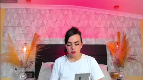 Justine online show from 02-16-26, 04:19