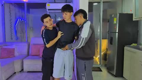 Snapshot of justingtime21 chatting on 01-13-26, 05:46 justingtime21 online show from 01-13-26, 05:46