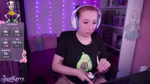 Kerry online show from 10-26-25, 09:04