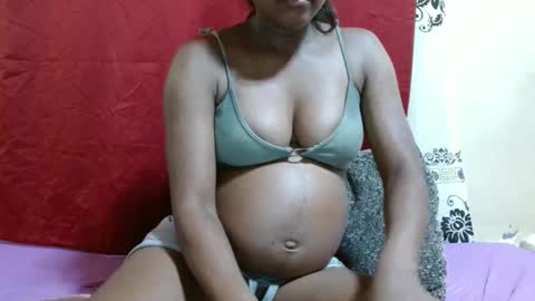 Justlhot online show from 01-17-25, 05:00