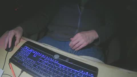 Snapshot of justme39057 chatting on 01-01-25, 06:59 Justme39057 online show from 01-01-25, 06:59