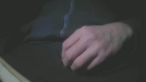 Snapshot of justme39057 chatting on 02-05-25, 04:47 Justme39057 online show from 02-05-25, 04:47