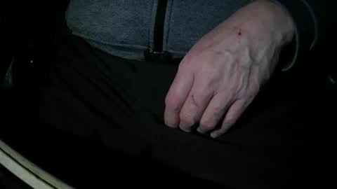 Snapshot of justme39057 chatting on 10-26-25, 05:08 Justme39057 online show from 10-26-25, 05:08