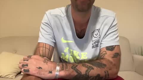 Snapshot of justmeandyou00 chatting on 12-14-24, 06:52 justmeandyou00 online show from 12-14-24, 06:52