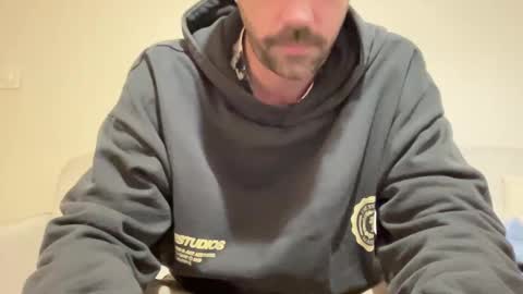 Snapshot of justmeandyou00 chatting on 12-18-24, 06:46 justmeandyou00 online show from 12-18-24, 06:46