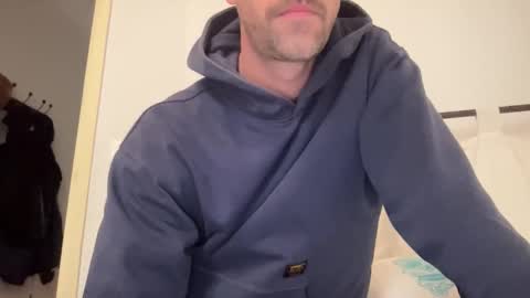 Snapshot of justmeandyou00 chatting on 12-05-25, 11:08 justmeandyou00 online show from 12-05-25, 11:08